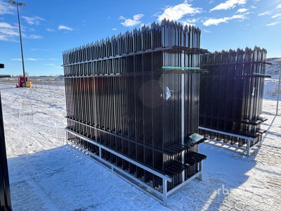 Quantity of (22) 9 ft 6 in x 6 ft 3 in Fencing