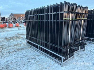 Quantity of (22) 9 ft 6 in x 6 ft 7 in Fencing