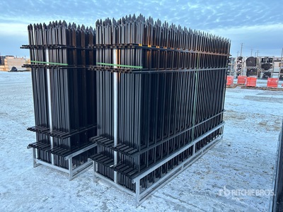 Quantity of (22) 9 ft 6 in x 6 ft 7 in Fencing