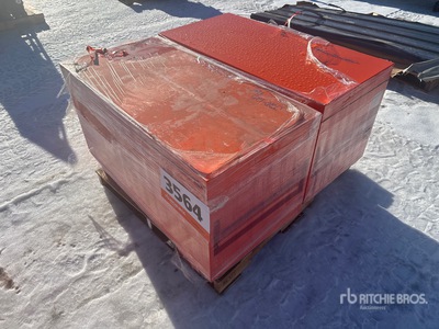 Quantity of (2) ジョブサイト ボックス (Unused)