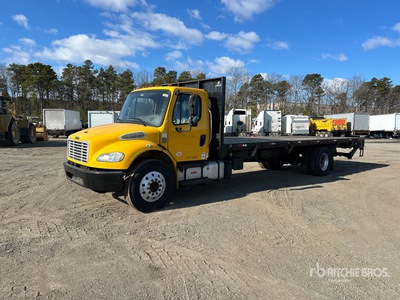 2020 Freightliner M2 106 4x2 Camión Caja Abierta