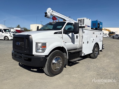 2022 Ford F-650 4x2 Service Truck