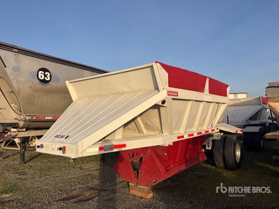 1987 Fruehauf 11 ft 8 in S/A Lead Belly Dump Trailer