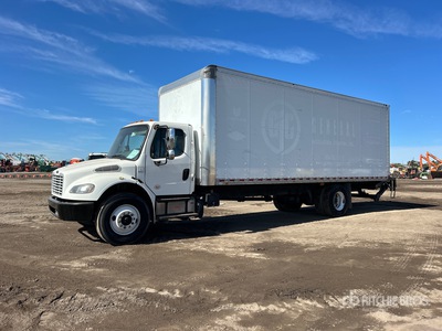 2017 Freightliner M2 106 4x2 Camion fourgon