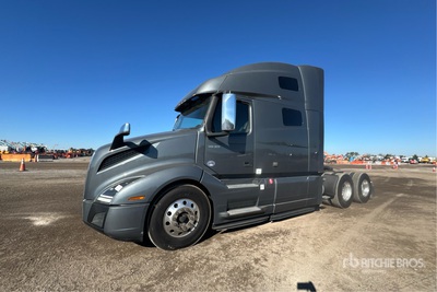 2020 Volvo VNL760 6x4 Tracteur routier couchette