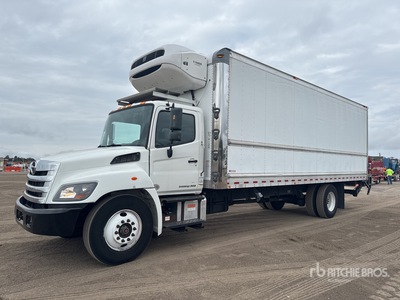 2019 Hino 338 4x2 Ciężarówka chłodnia