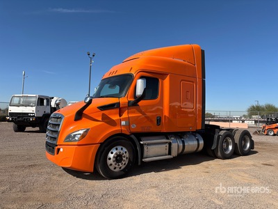 2019 Freightliner Cascadia 116 6x4 T/A Sleeper Truck Tractor
