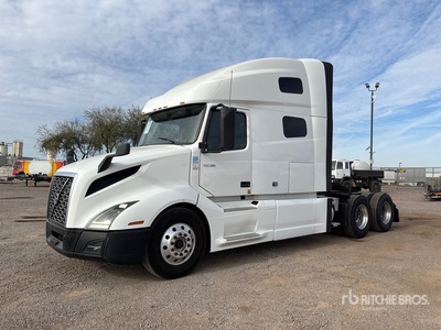 2019 Volvo VNL64760 6x4 Cabina con cuccetta per trattore stradale