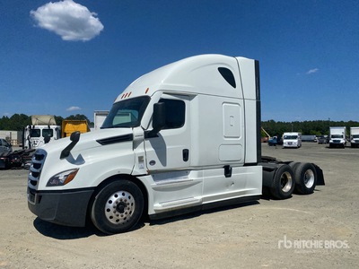 2021 Freightliner Cascadia 126 6x4 3- Achs Sattelzugmaschine mit Schlafkabine