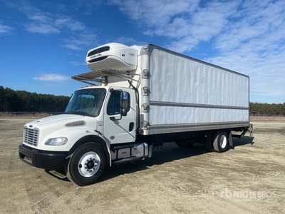 2020 Freightliner M2 106 4x2 冷蔵トラック