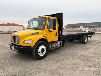 2019 Freightliner M2 106 4x2 Flatbed Truck