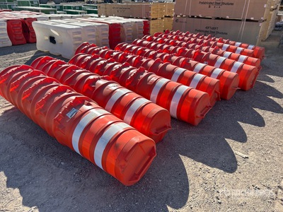 Quantity of (100) Traffic Cones