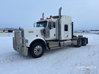 2018 Kenworth W900 6x4 Cabina con cuccetta per trattore stradale
