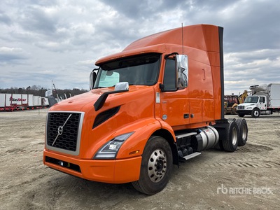 2019 Volvo VNR 6x4 T/A Sleeper Truck Tractor