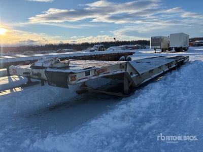 2006 Load King HFT70 48 ft T/A Hydraulic Tail Trailer