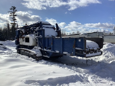 2007 Peterson 4710B Tracked Horizontal Grinder (Inoperable)