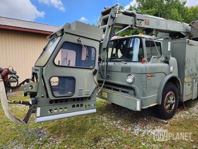 Deicing Unit on 1985 Ford C800 4x2 Truck