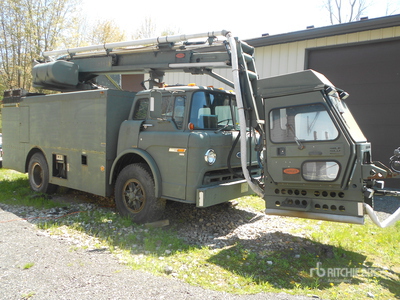 Deicing Unit on 1985 Ford C800 4x2 Truck