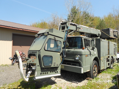 Deicing Unit on 1985 Ford C800 4x2 Truck