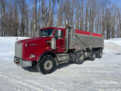 2012 Kenworth T800 8x4 Tri/A Dump Truck