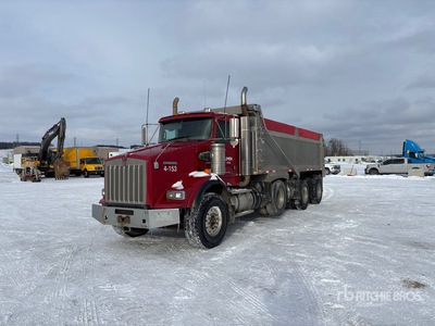 2012 Kenworth T800 8x4 Tri/A Dump Truck