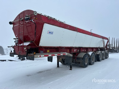 2011 Raglan 44 ft 5/Axle Live Bottom Trailer