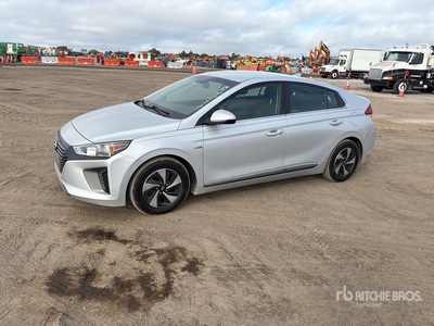 2017 Hyundai Ioniq Hybrid سيارة