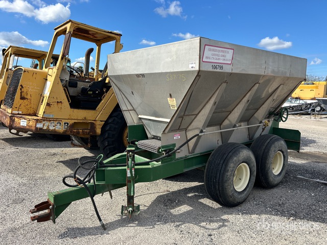 Chandler 20-PTT-FT 7 ft T/A Fertilizer Spreader
