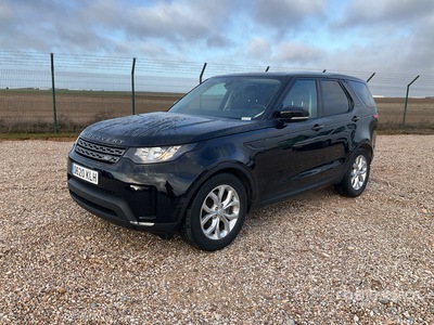 2020 Land Rover Discovery 5 Automobile