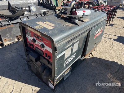 2019 Lincoln Electric Cross country 300 Engine Driven Welder