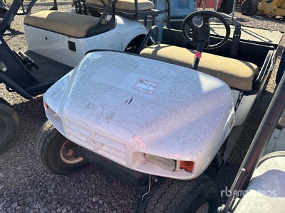 2010 Cushman Shuttle 2 Golf Cart