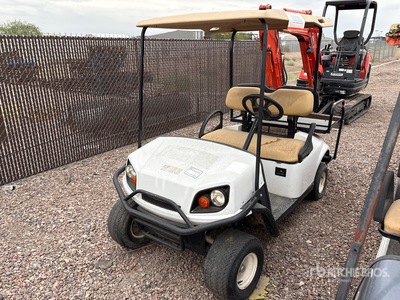 2015 Cushman Hauler Golf Cart