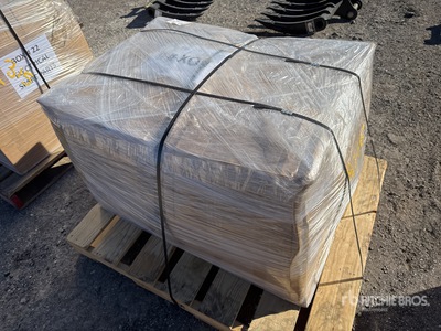 Quantity of Cat Mufflers and Caps Pièces divers (Unused)