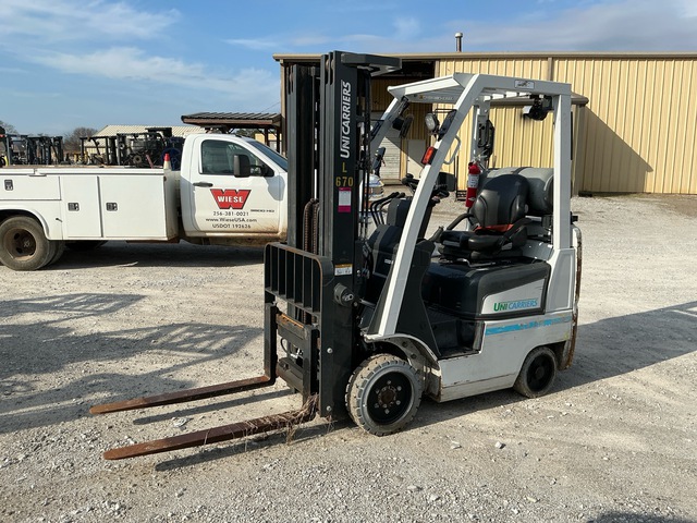2022 UniCarriers CF30 2750 lb Cushion Tire Forklift