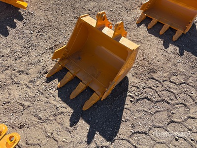 2026 GIYI 26 in Digging Excavator Bucket - Fits Cat 303 (Unused)