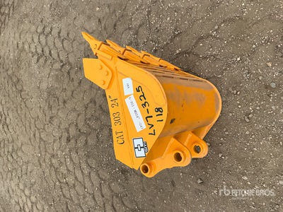 2026 GIYI Excavator Bucket - Fits Cat 303 (Unused)