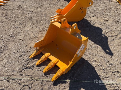 2026 GIYI 24 in Excavator Bucket - Fits Cat 303 (Unused)
