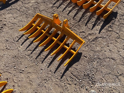 2026 GIYI 38 in Excavator Rake - Fits Cat 303 (Unused)