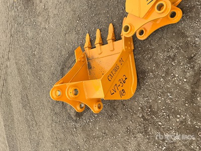 2026 GIYI GY-BK Excavator Bucket - Fits Cat (Unused)