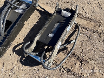 2026 GIYI GY-XJ3T 11 in Excavator Thumb (Unused)