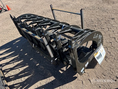 2026 GIYI GY-CLG72 72 in Skid Steer Grapple (Unused)