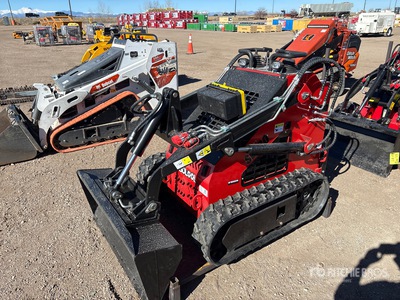 2026 SDLOOL SL380R Mini Skid Steer Loader (Unused)