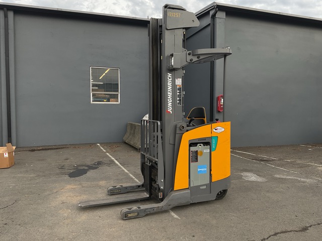 2022 Jungheinrich ETR230 3000 lb Reach Truck