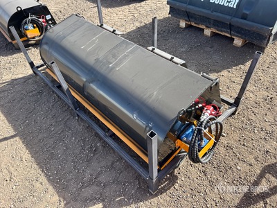 2026 GIYI GY-BS72 72 in Skid Steer Sweeper (Unused)