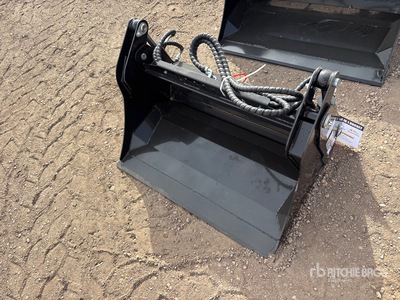 2026 GIYI GY-XKH39 39 in Multi-Purpose Mini Godet pour Skid Steer (Unused)