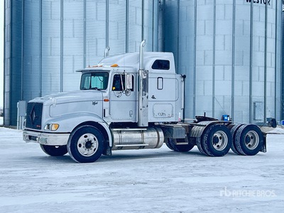1998 International 9400 6x4 T/A Sleeper Truck Tractor
