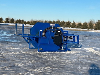 GBR 100 Hydraulic Grain Bag Roller