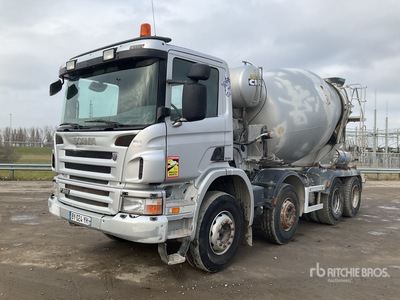 Scania P380 8x4 T/A Camión dumper