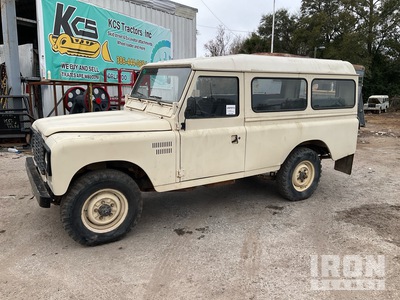 1981 Land Rover C-553 4x4 SUV