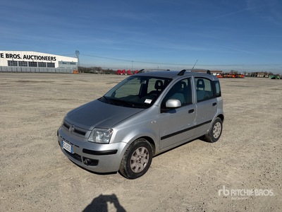2010 Fiat Panda Automobile